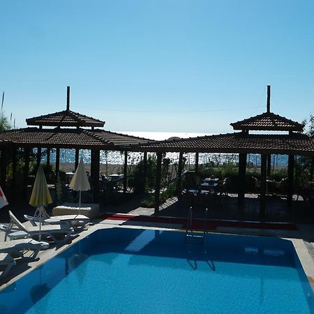 As Queen Beach Hotel Kızılot Exterior foto