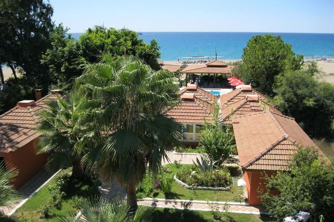 As Queen Beach Hotel Kızılot Exterior foto