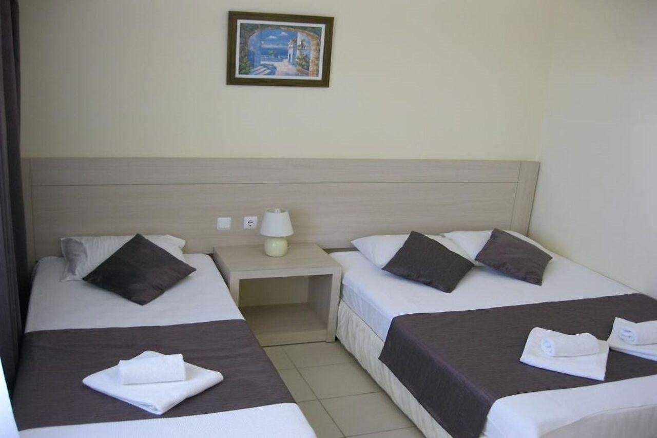As Queen Beach Hotel Kızılot Exterior foto