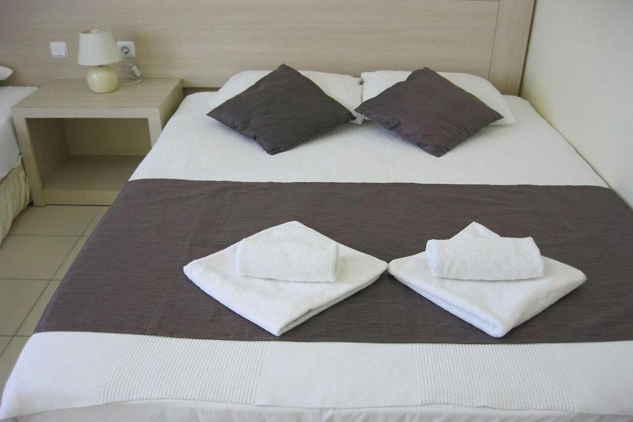As Queen Beach Hotel Kızılot Exterior foto