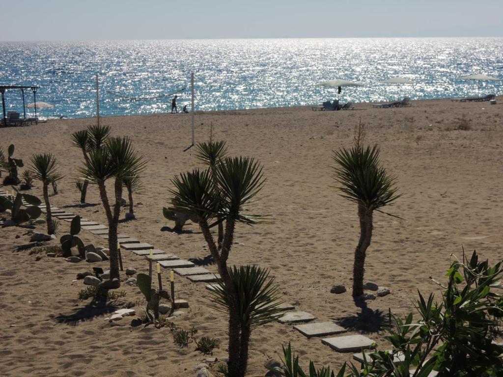 As Queen Beach Hotel Kızılot Exterior foto