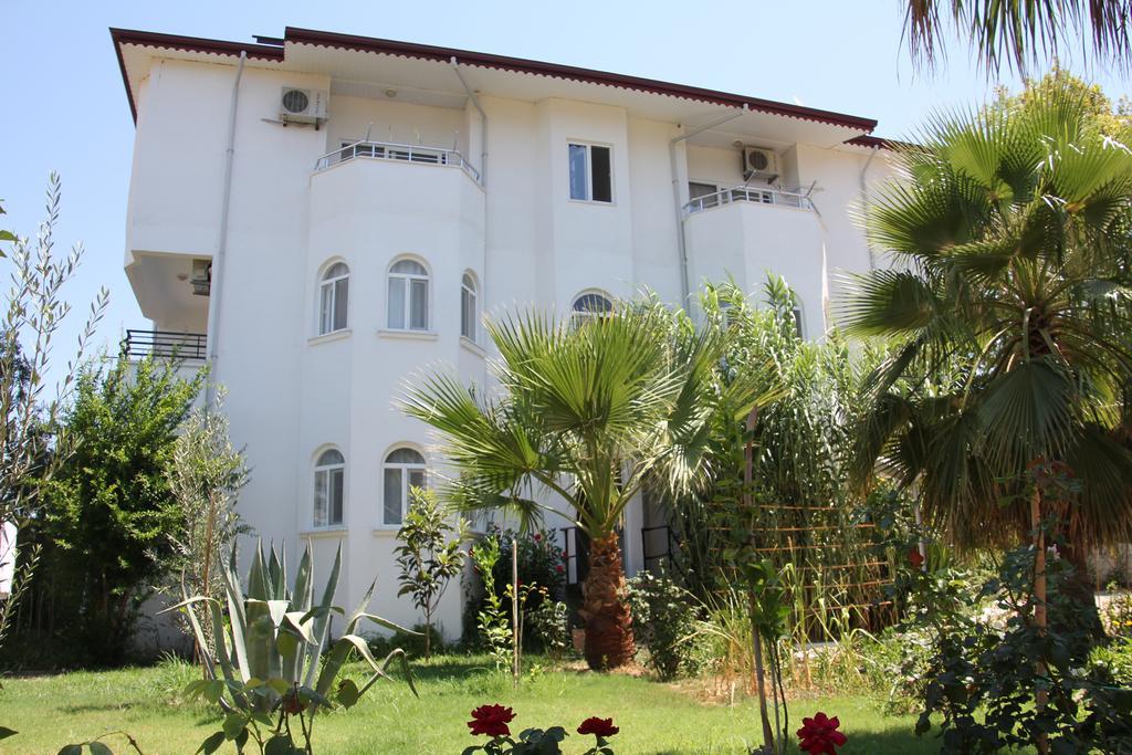 As Queen Beach Hotel Kızılot Exterior foto