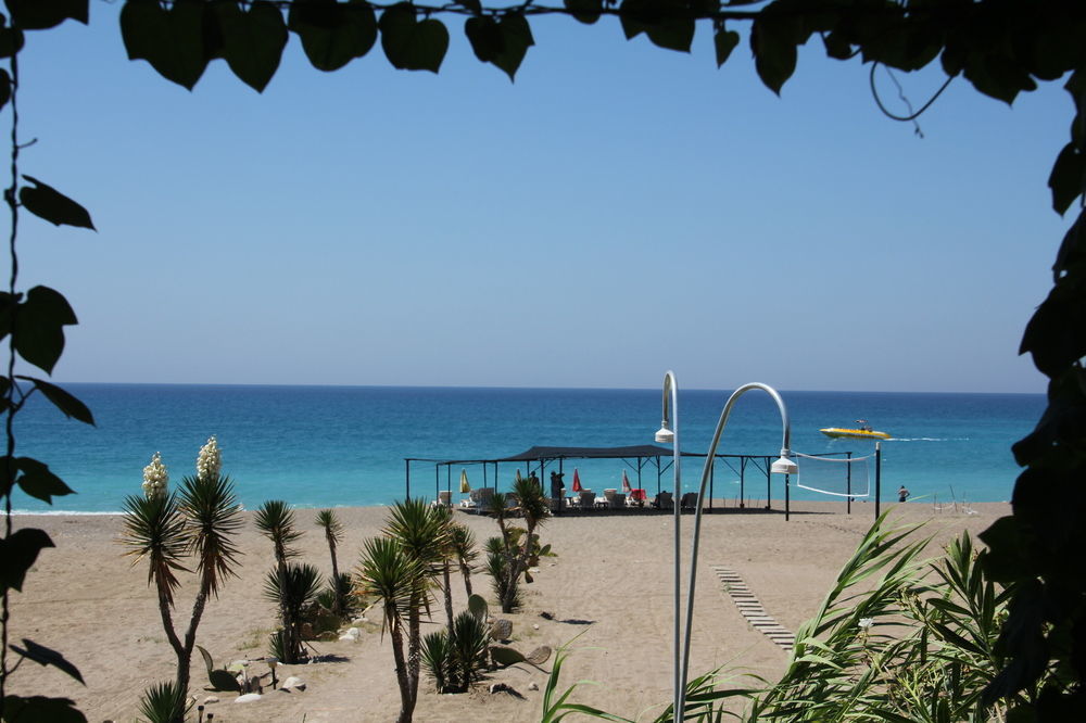 As Queen Beach Hotel Kızılot Exterior foto