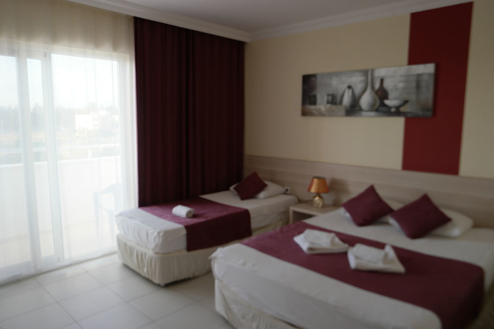 As Queen Beach Hotel Kızılot Exterior foto